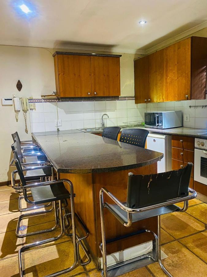 Da Arden Guest House Johannesburg Ngoại thất bức ảnh